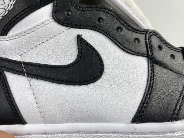 One Kick Retro 555088-010 1 (2014) White Black Jordan Air 0802